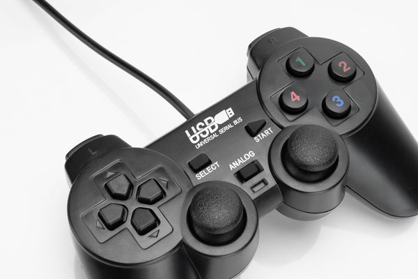 USB Wired Game Controller For PC Pros