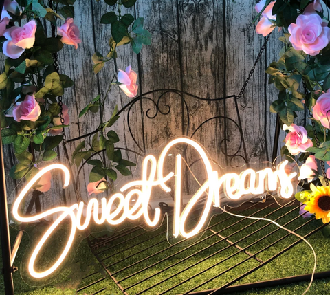 'Sweet Dreams' LED Sign Neon Light Party Wedding Home Decoration